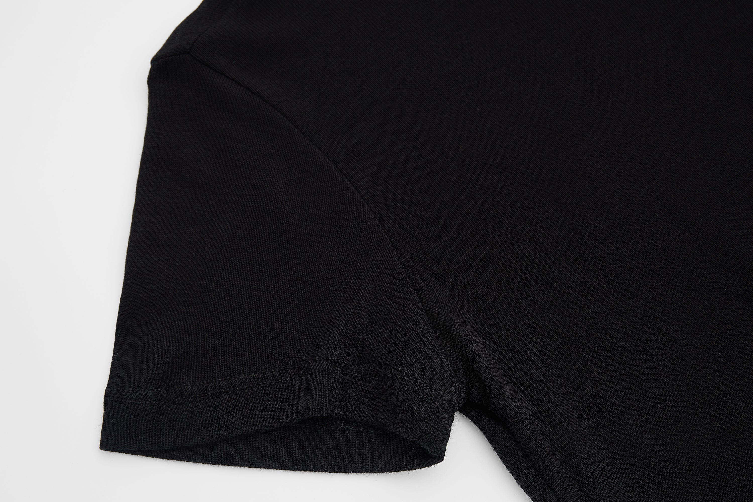 Black Wool Short-sleeved Top